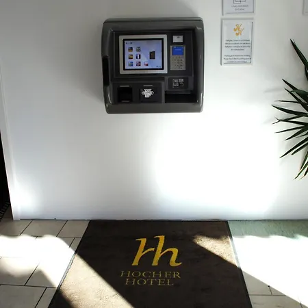 & Cafe Goeller Hotel