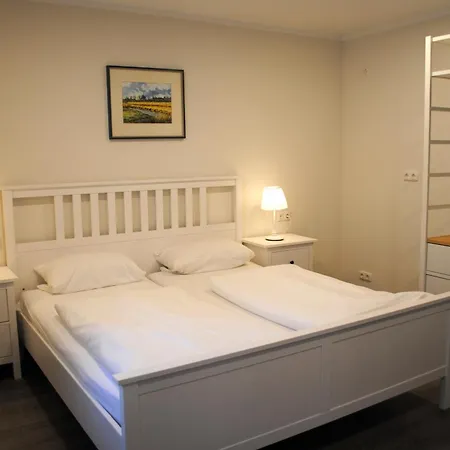 Hotel & Cafe Goeller 2*